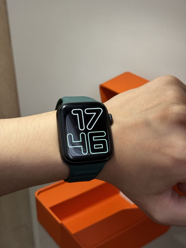 Apple watch 6 series 44mm / Эпл вотч 6 серия 44мм