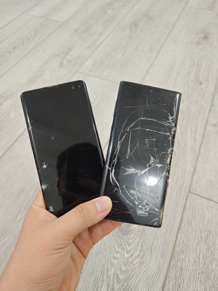 Samsung s10 plus  Not 10 sotildi ekrani ketkan