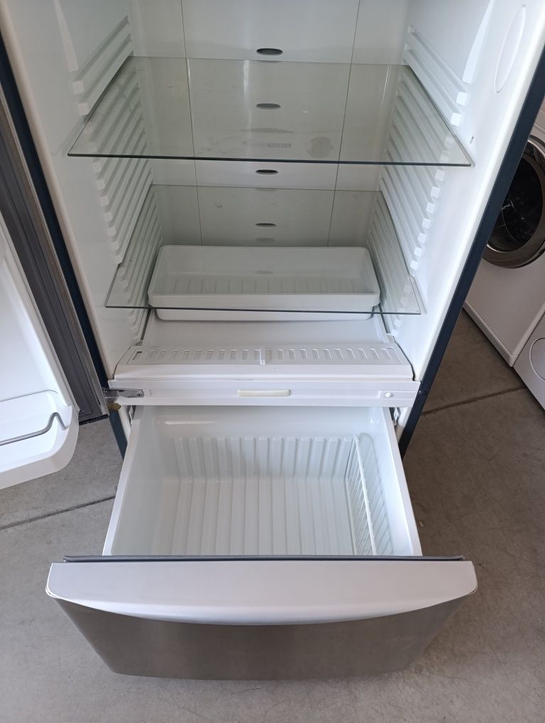 Хладилник и Фризер FisherQ Paykel