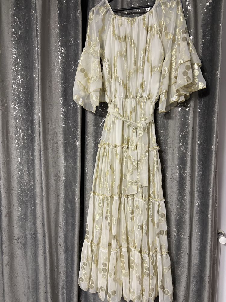 Rochie stil Tiganeasca