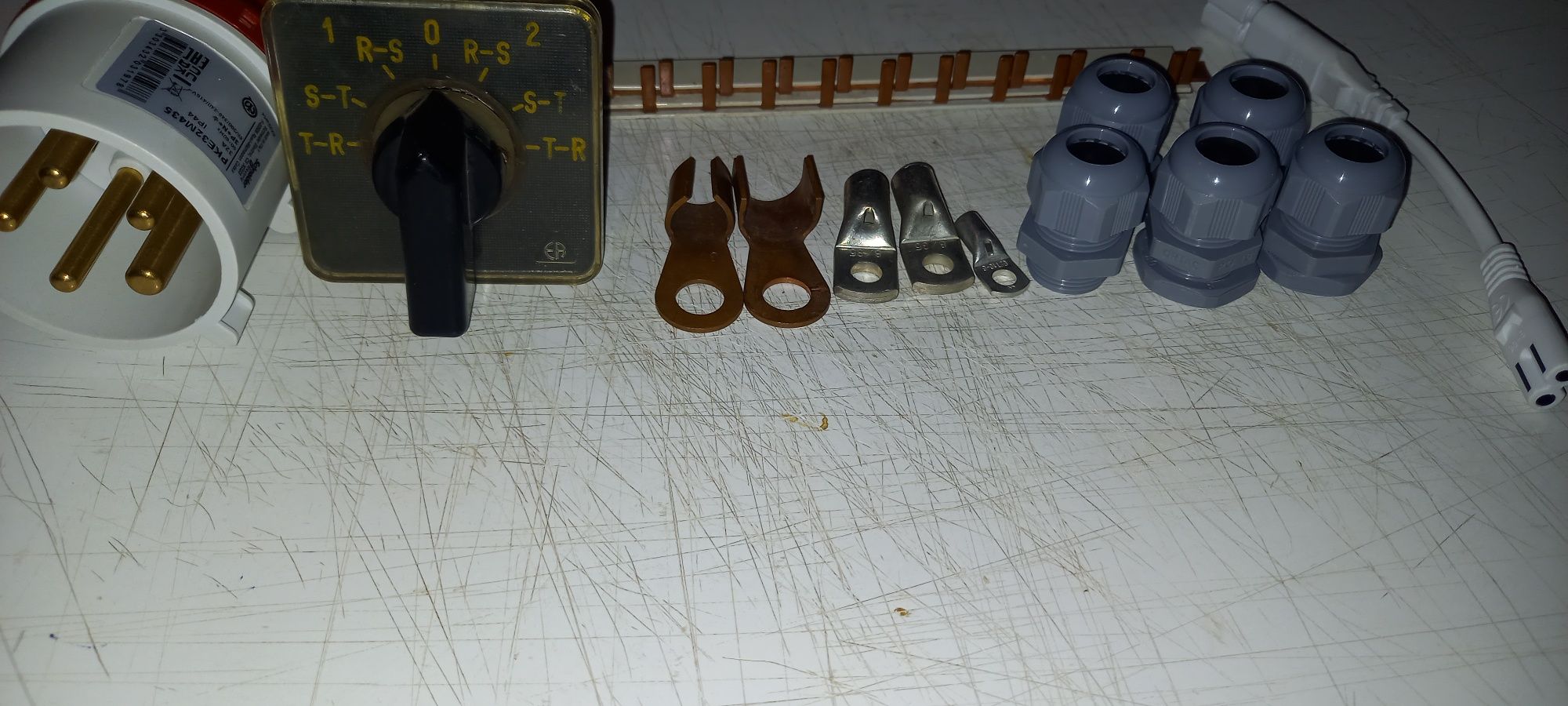 Lot cu electrice