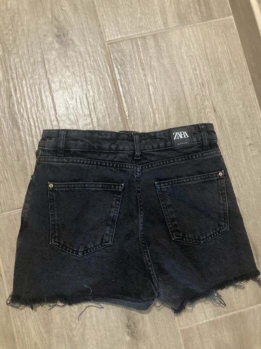 Къси дънкови панталонки. На ZARA [24] За25лв.