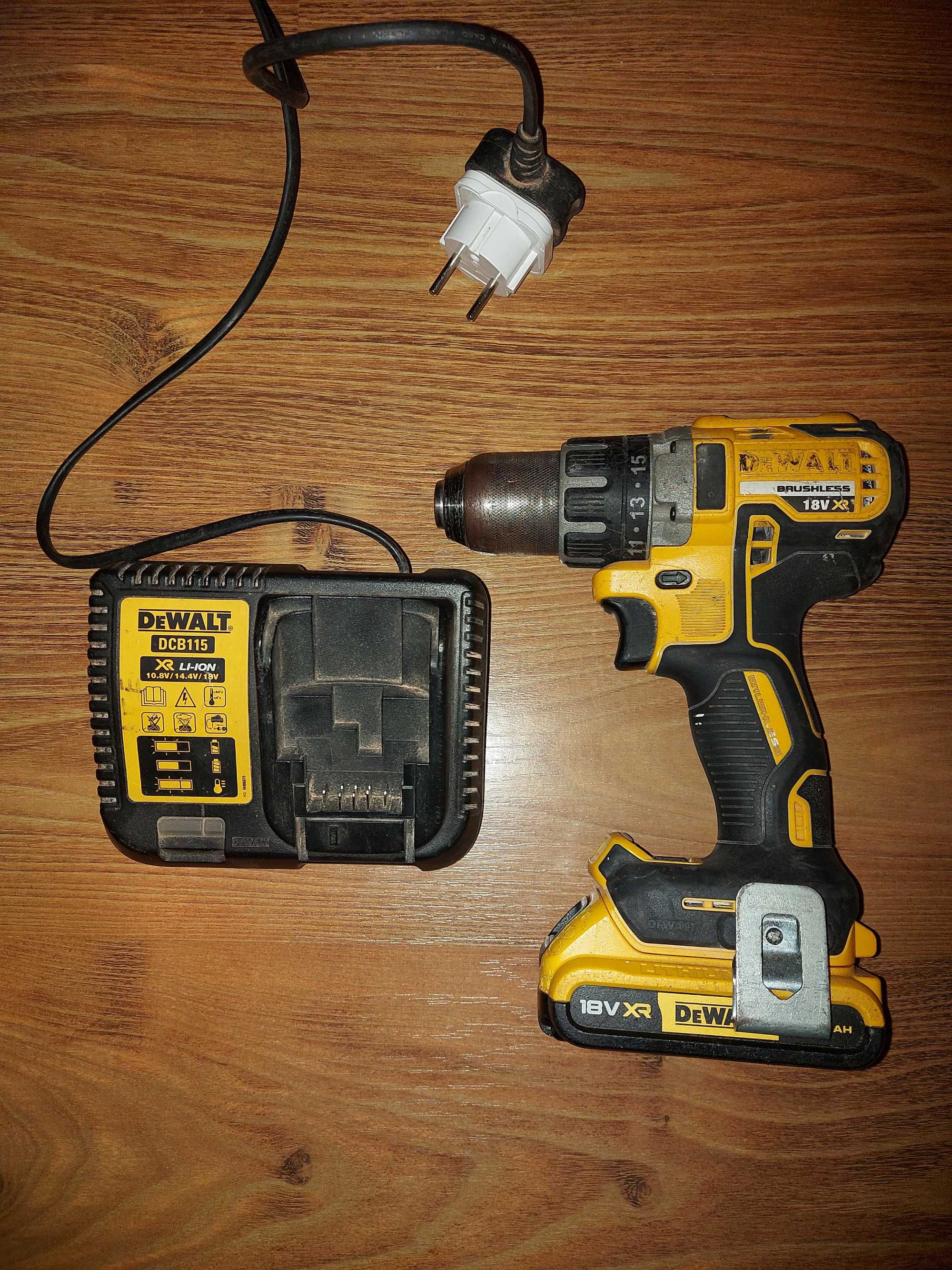 Autofiletanta dewalt