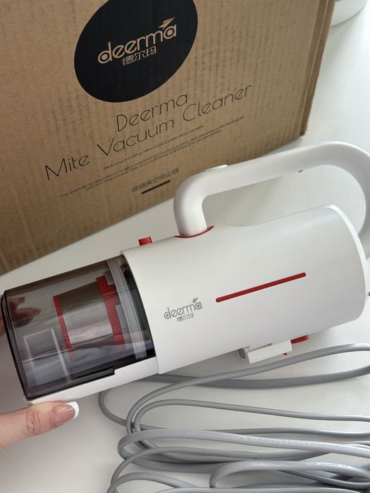 Пылесос для мягкой мебели, матрасов Xiaomi Deerma 1300W