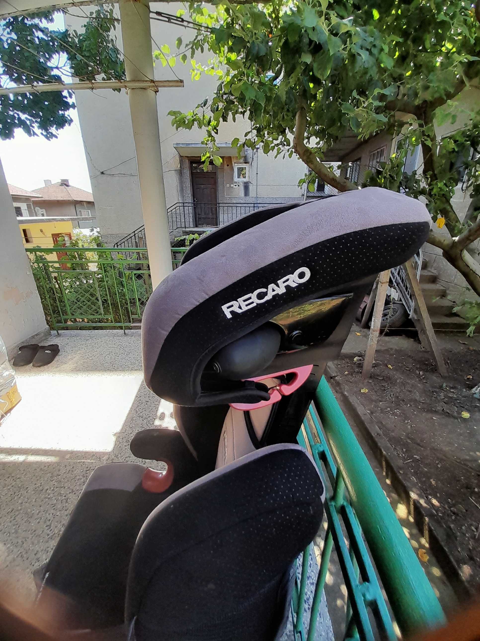 Столче за кола Recaro