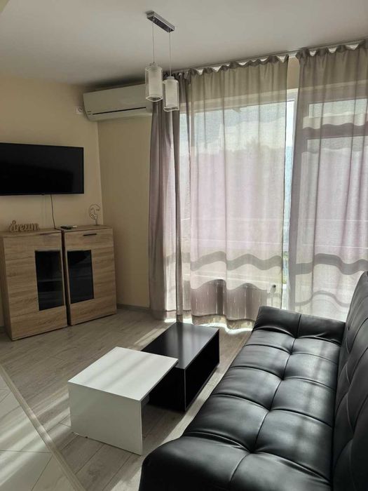 Дава се под наем Двустаен апартамент в София, Люлин 8 - 64 кв.м за 520 € - Снимка #1