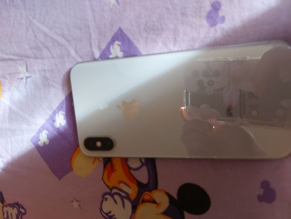 Vând iPhone xs mini folosit de 6 luni sănătate baterie 90%