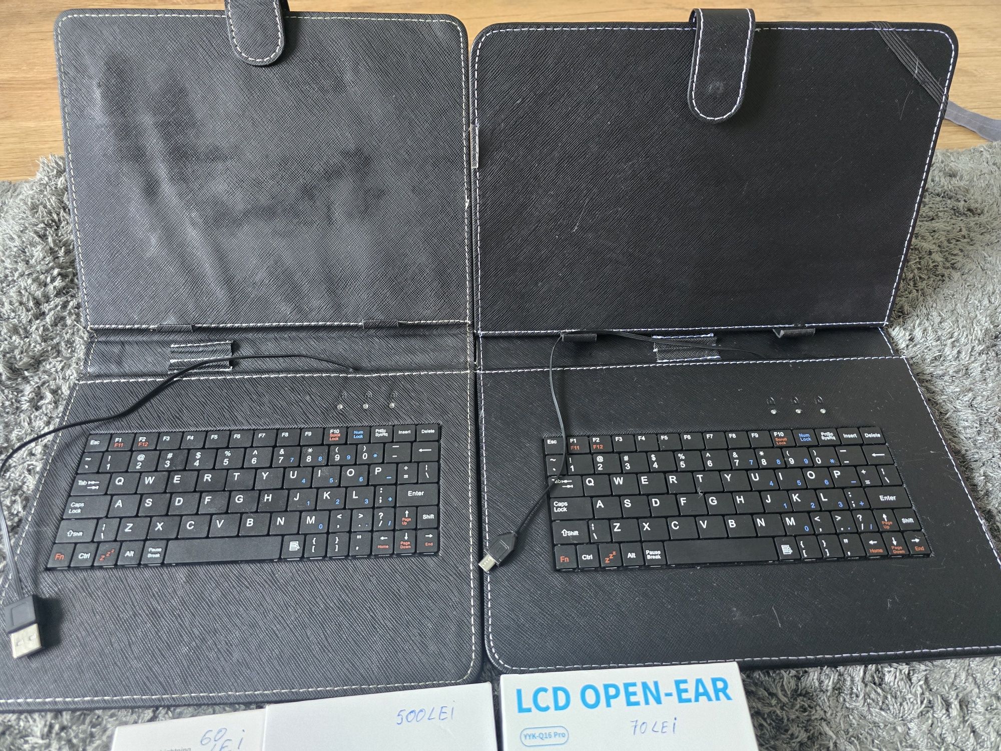 Vând casti si tastatura.