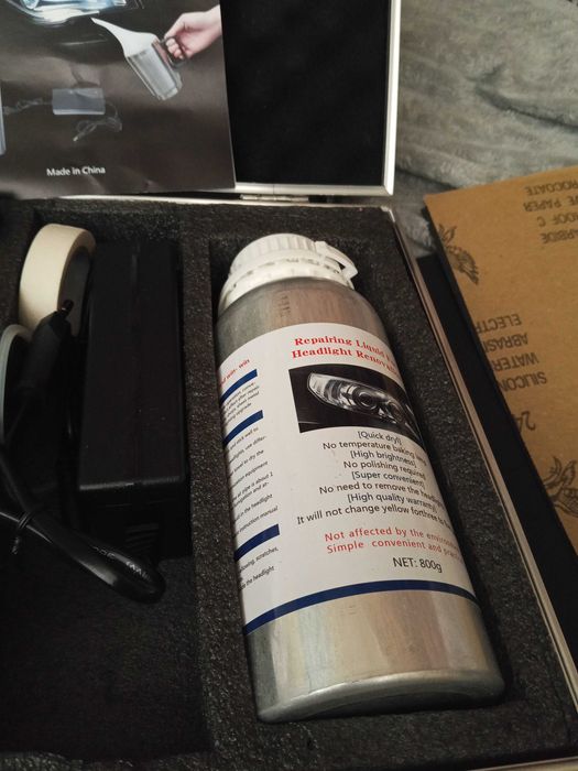 Набор для химической поливки фар востонавливает блеск