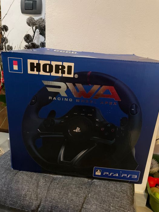 Vand set Volan + pedale pentru Playstation 4 și 3.