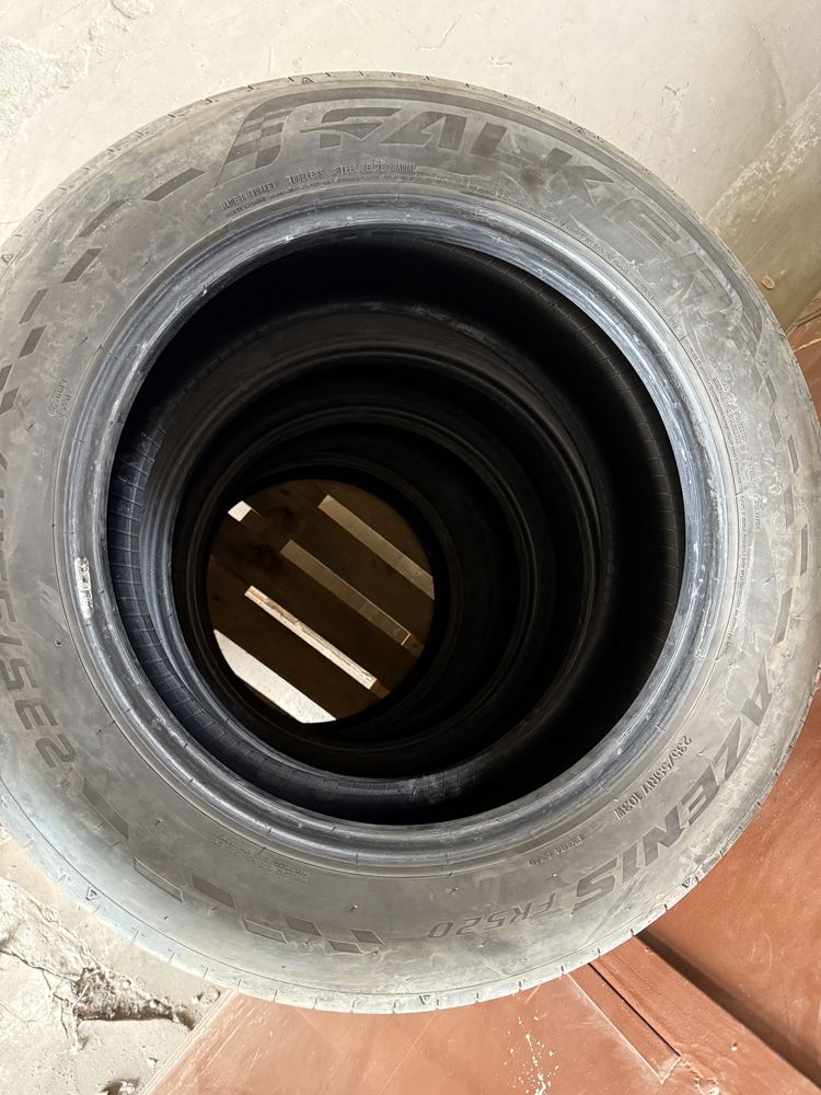 Летни гуми Falken Azenis fk520 235/55/17