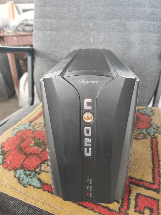 Продам бесперебойник питания