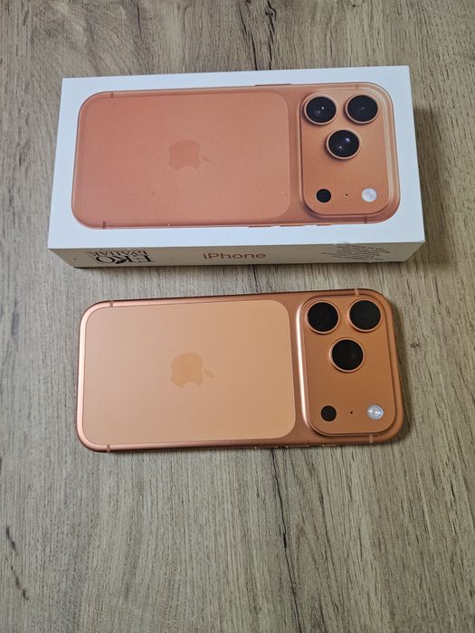 Iphone 17 pro 256GB Cosmic Orange