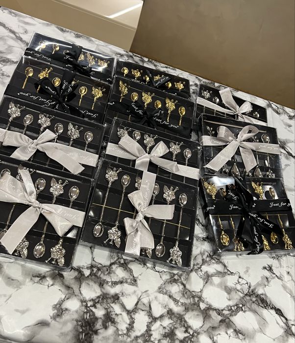 Декортивни лъжички в подаръчна опаковка