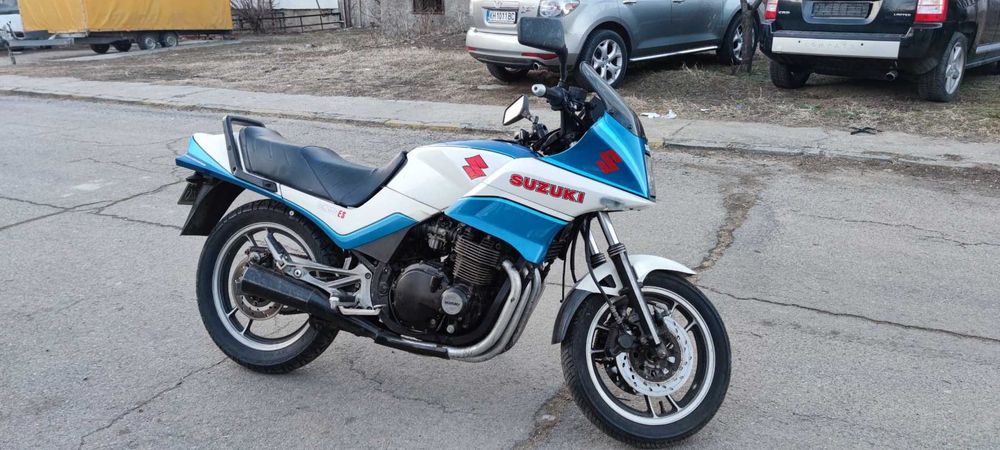 Suzuki GSX 550 ES 1986 година
