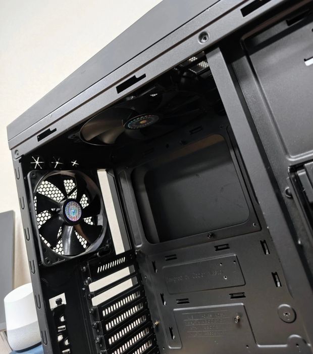 Carcasa Cooler Master Trooper Rtx Amd Intel Corsair Seasonic Phanteks