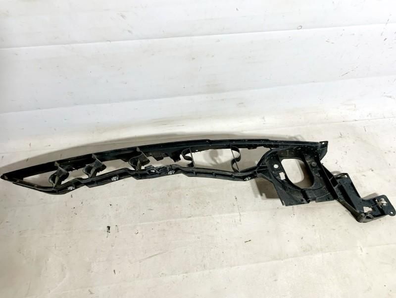 Suport aripa dreapta fata BMW X5 (2007-2013) [E70] 7157990