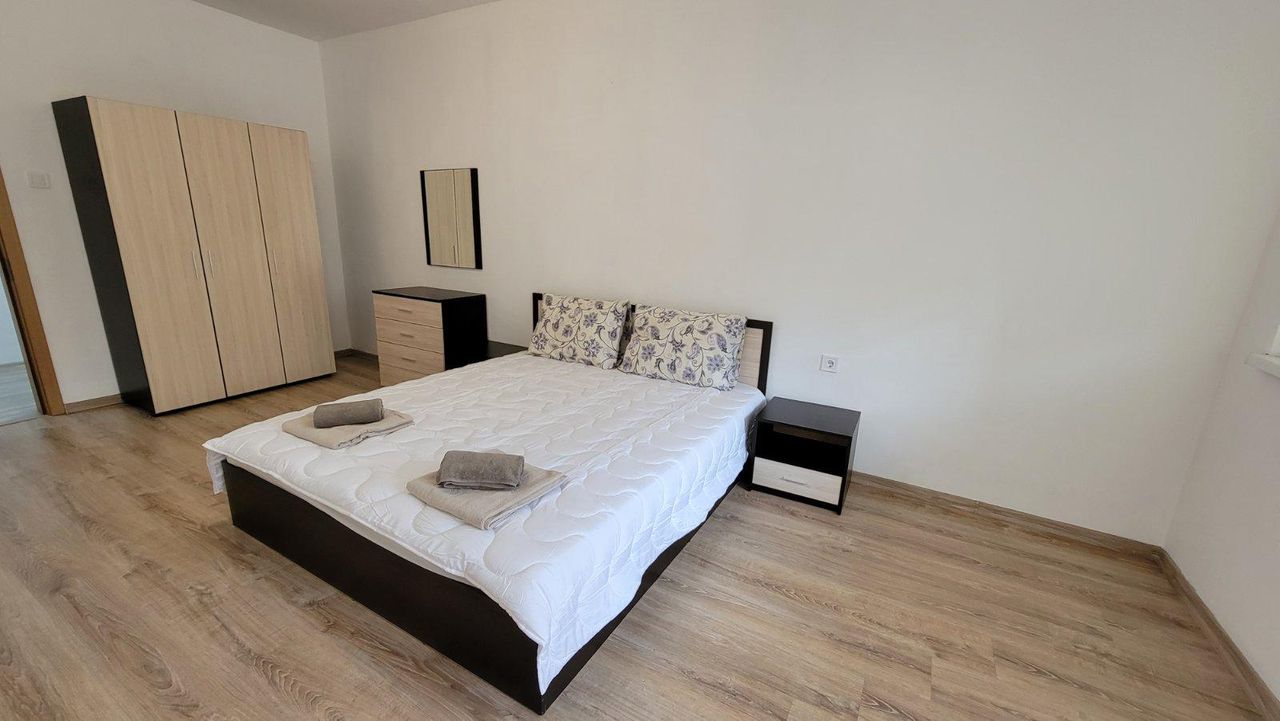 Дава се под наем Тристаен апартамент в Пловдив, Каменица 1 - 100 кв.м за 575 € - Снимка #7