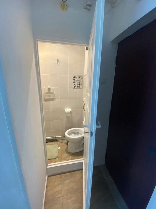 Vând Garsoniera mobilată  zona (Traian paralel cu Calea București)