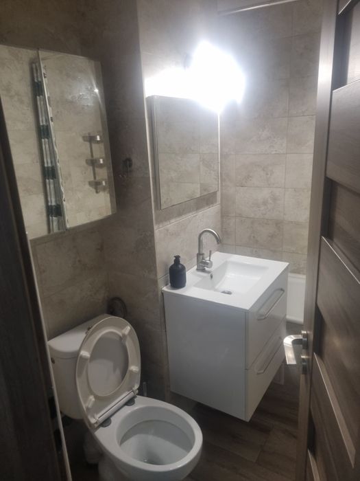 Inchiriere apartament 2 camere,decomandat ,59m2,la parter zona far
