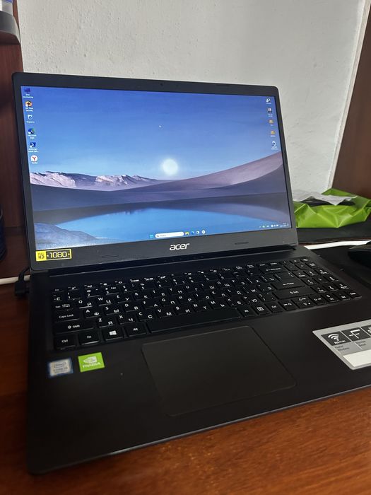 Ноутбук Acer        .