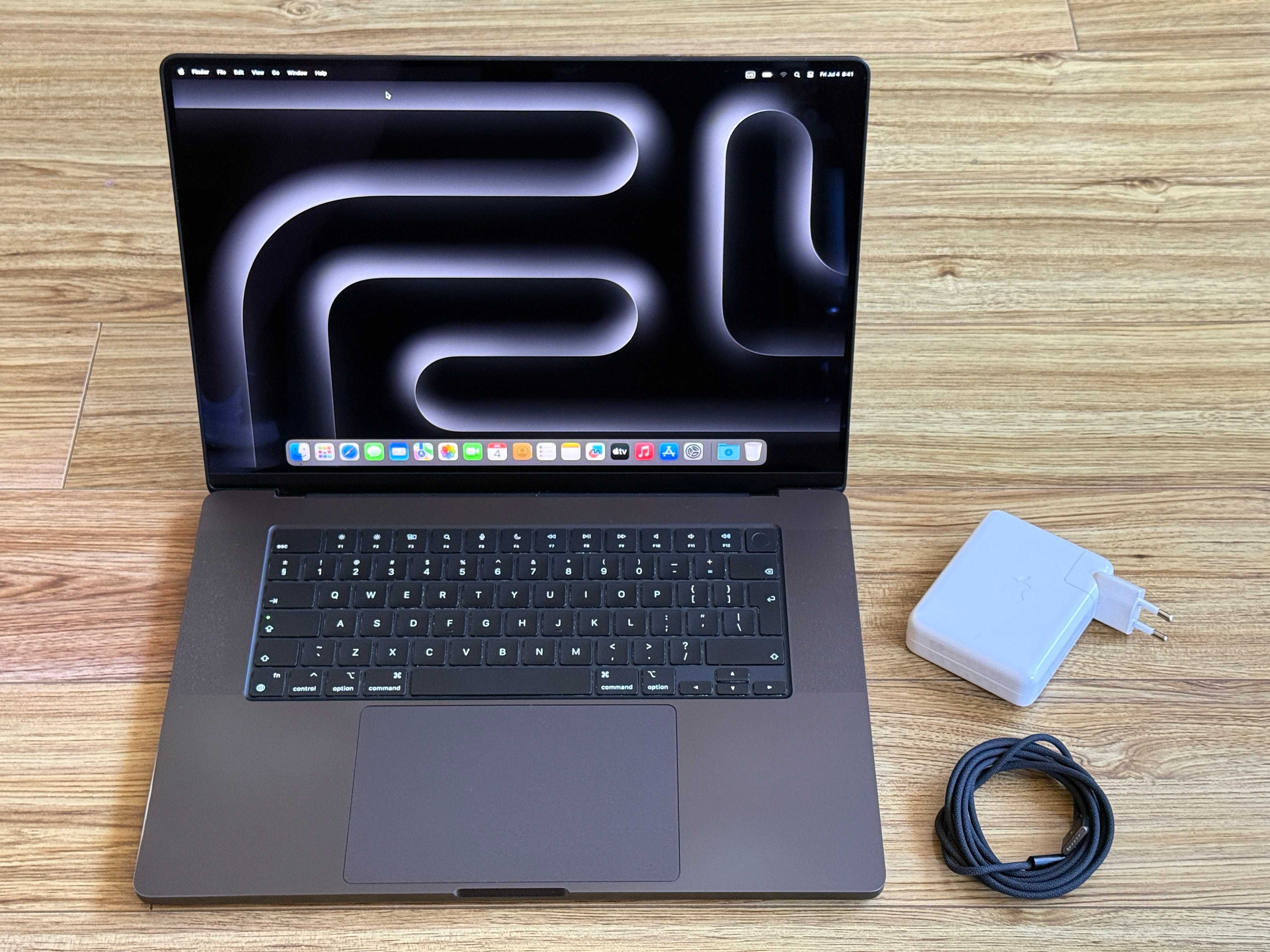MacBook Pro 16 M3 MAX`14 CPU/30 GPU/36GB RAM/1TB SSD/19м Гар/Бат 99%
