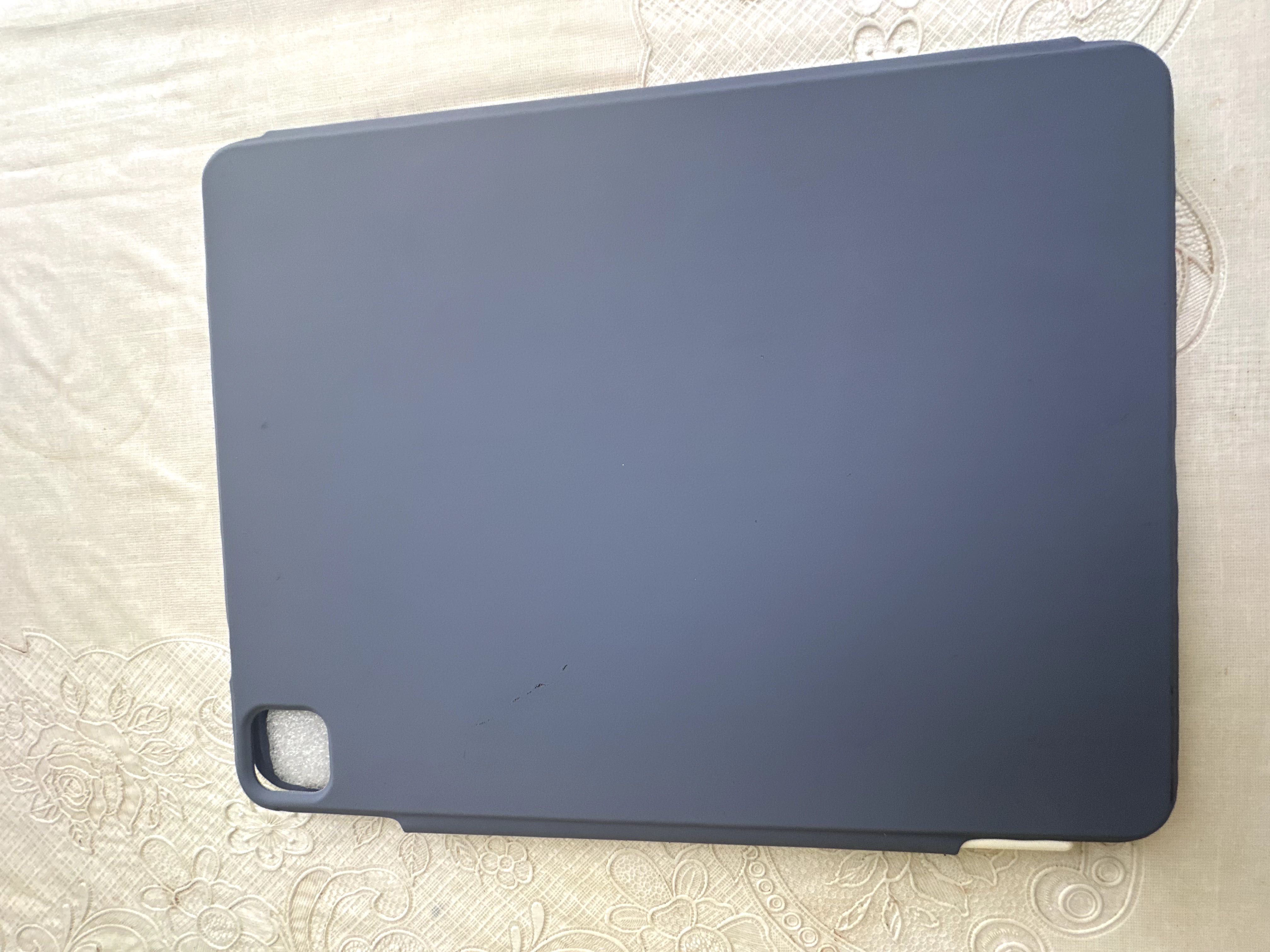 Магнитен калъф за iPad Pro 12.9 с държач за стилус