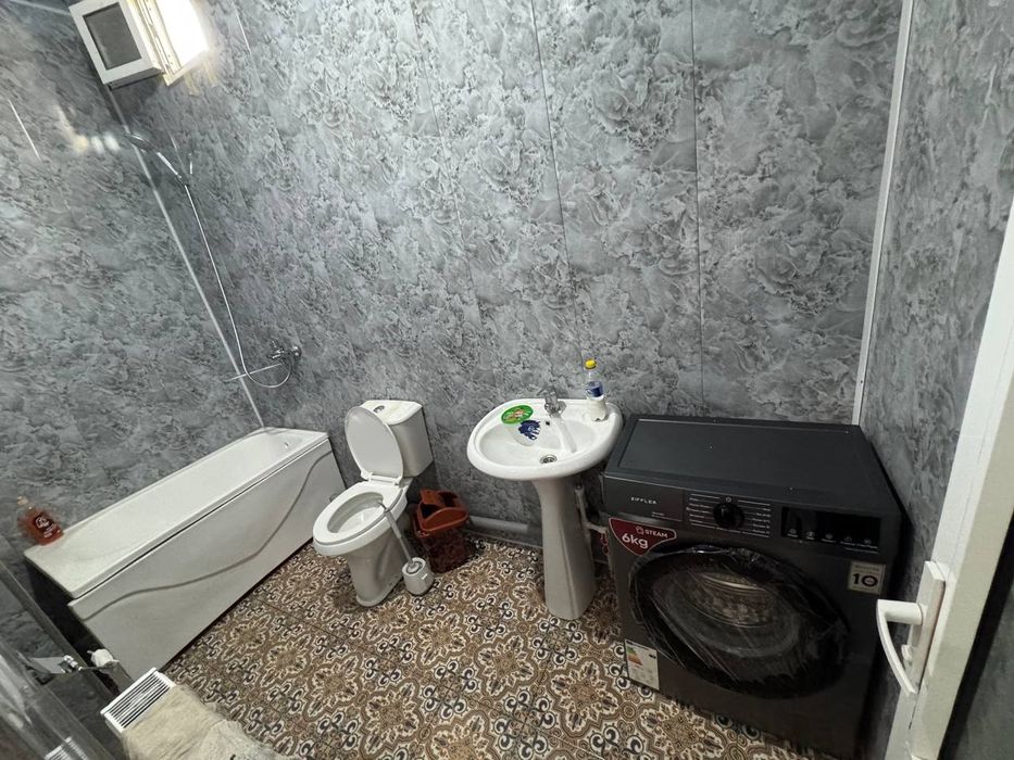 Osiyo xalqaro instituti yoki Med institutda o'qiydigan qizlarga ijara