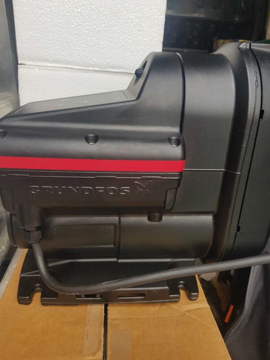 Pompă grundfos scala 2