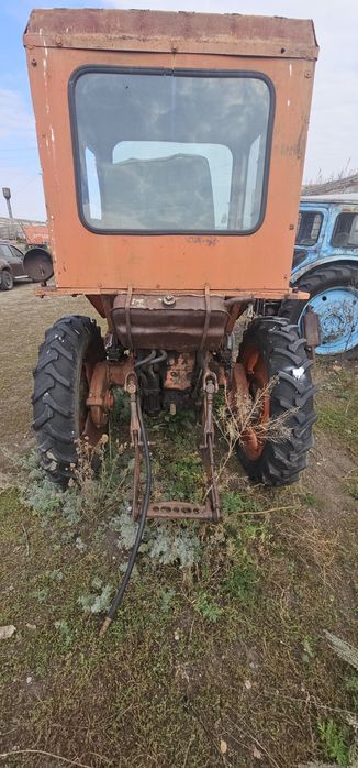 Трактора  мтз80 ДТ 75 т25