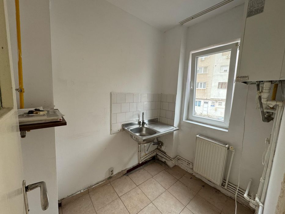 Vand garsoniera in loc. Deva