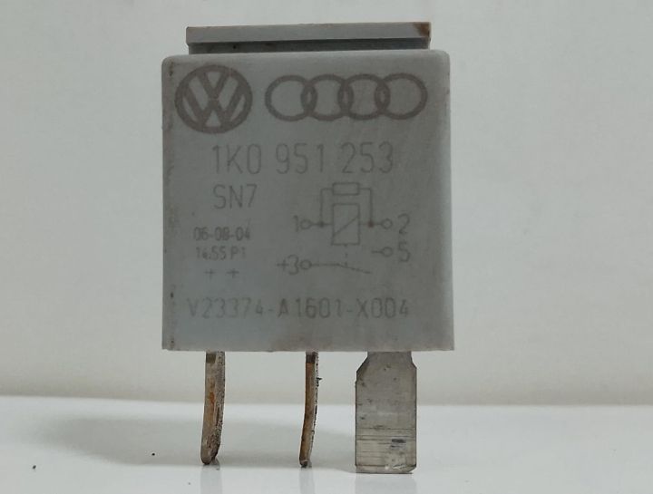 Releu  1K0951253 Volkswagen VW Golf a 5-a generatie seria