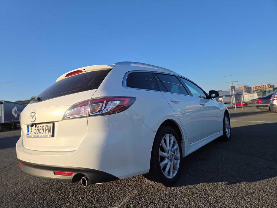 Mazda 6, 2.0 бензин, 155 к.с., автоматик, 2011 г.