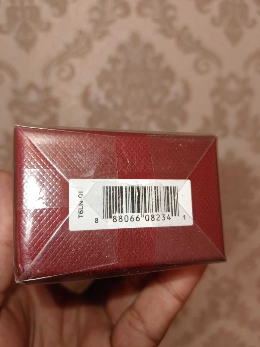 Срочно продам новый духи TOM FORD lost cherry и tobacco vanille