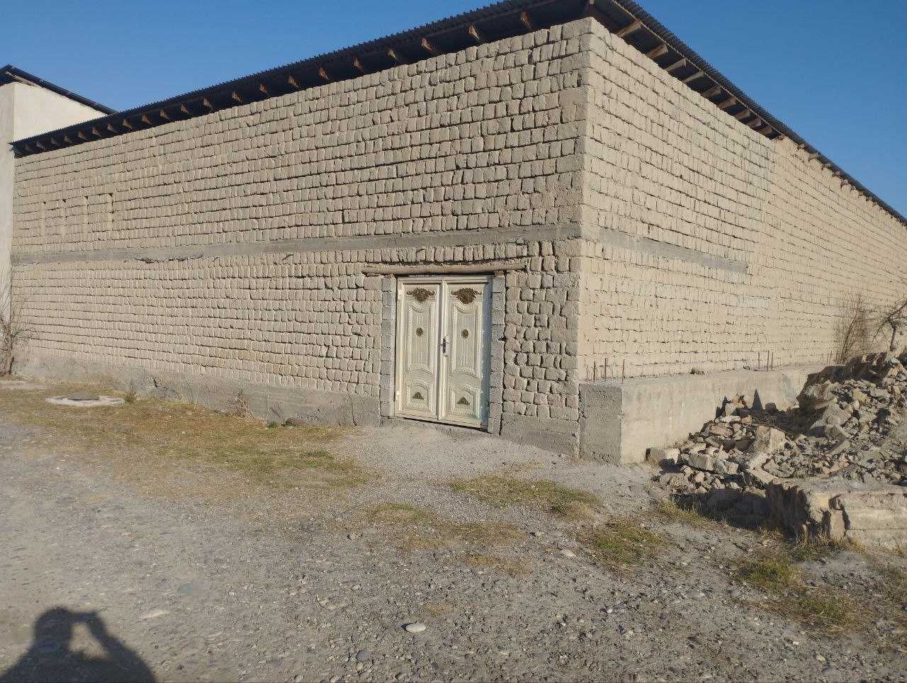 Uy sotiladi SROCHNO