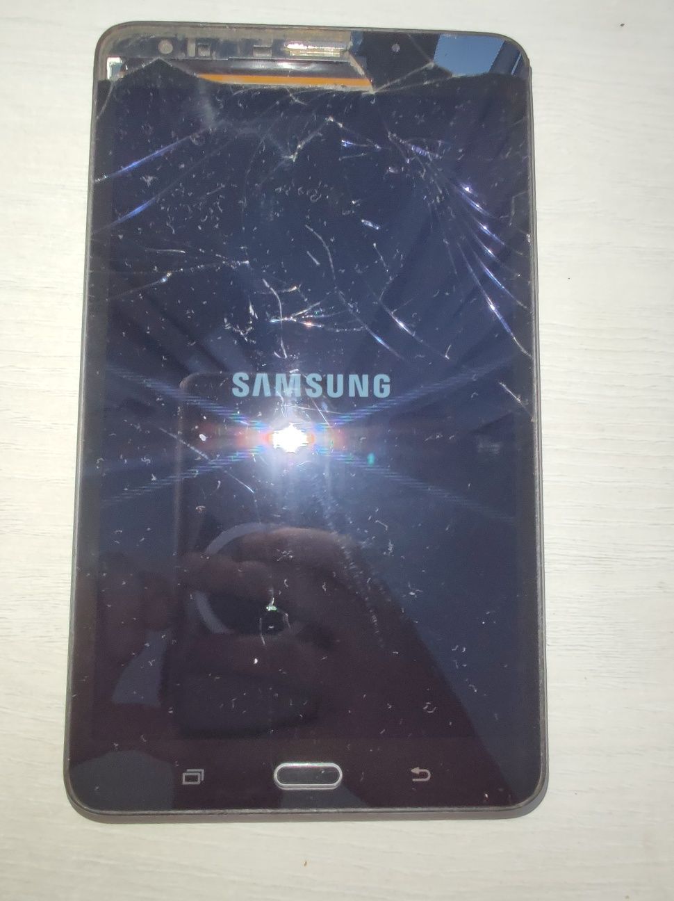 Samsung tab a6 .