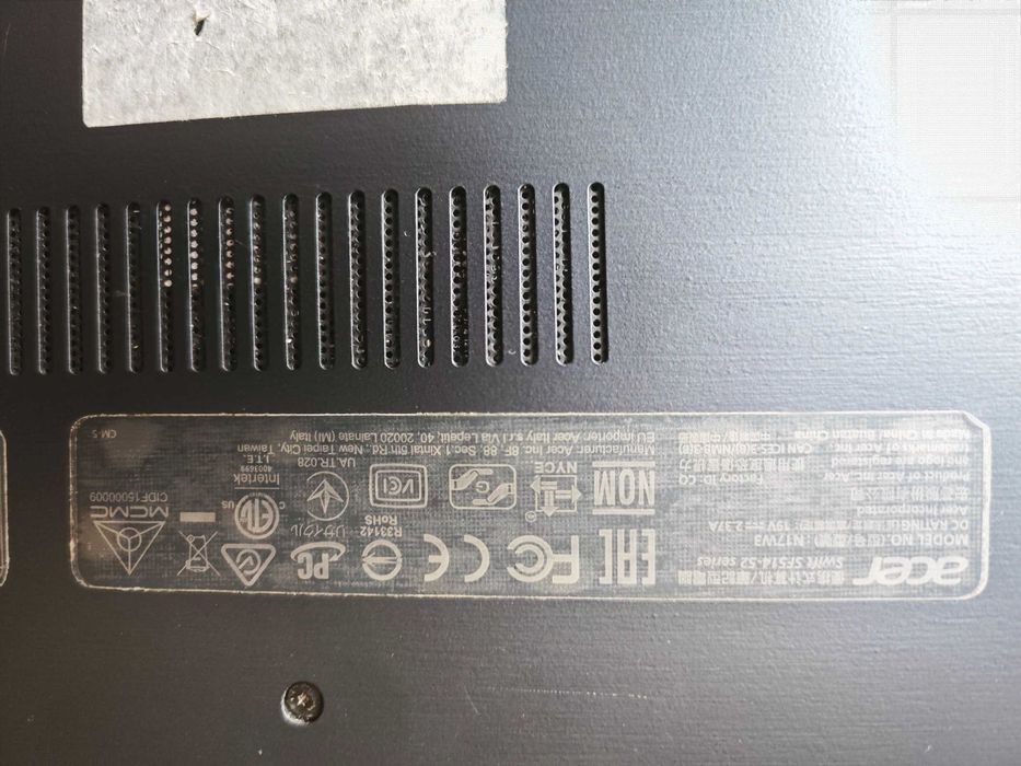 Лаптоп Acer Swift SF514-52T touchscreen