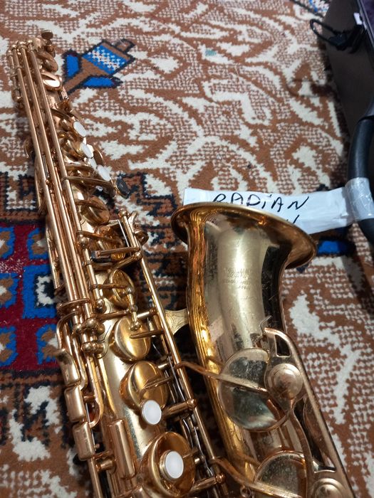 Saxofon yamaha 275