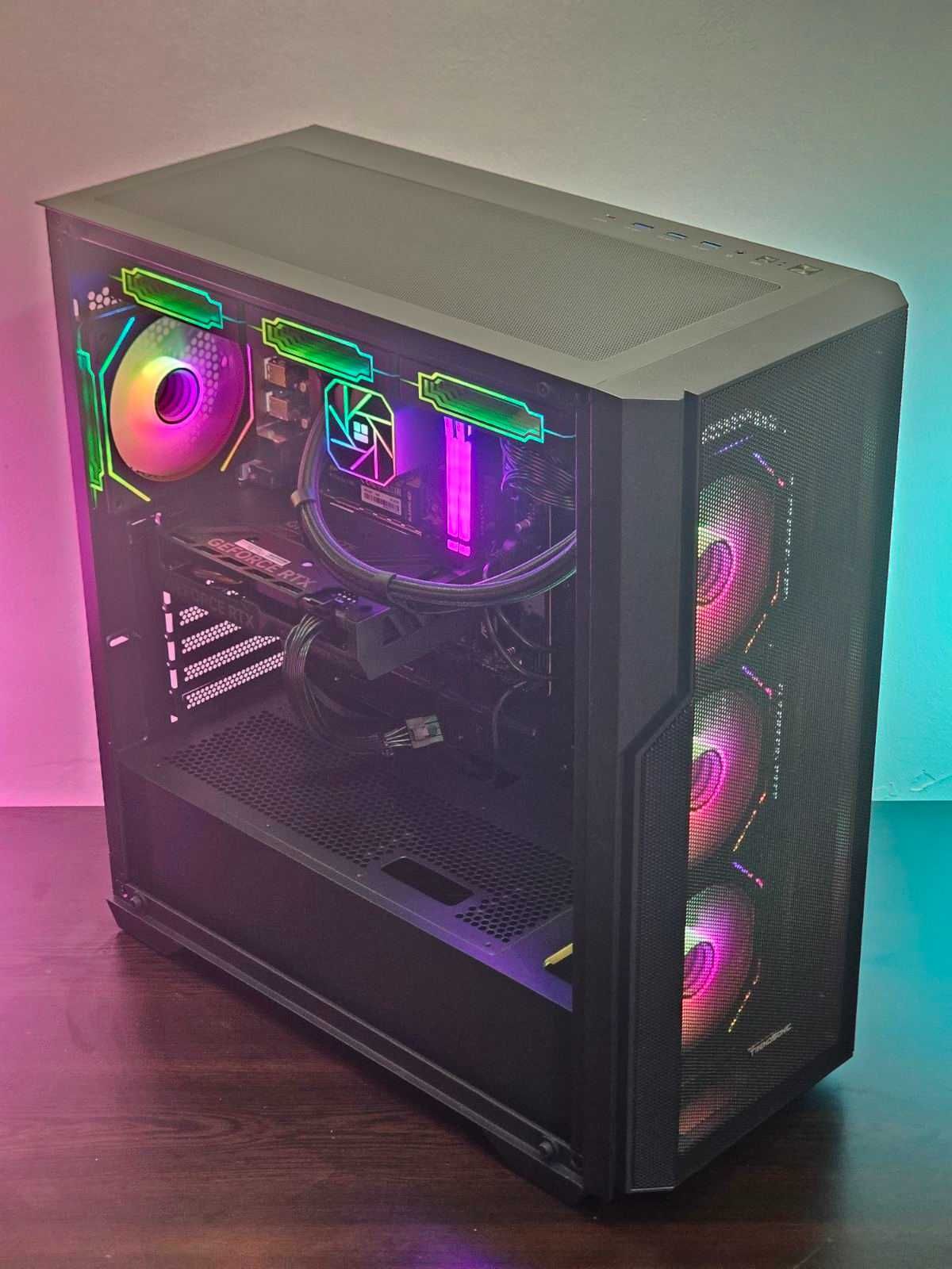 Ryzen 7-8700F/RTX 4060 8GB/RAM 32GB/SSD 1TB/Чисто Нов+Гаранция