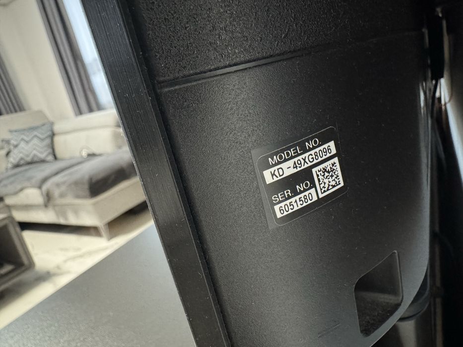 Телевизор Sony Bravia 49”