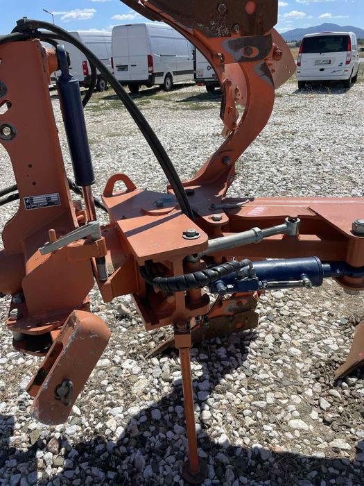 Плуг обръщач Galucho