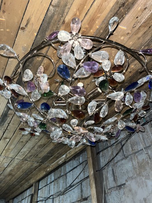 Люстры разные