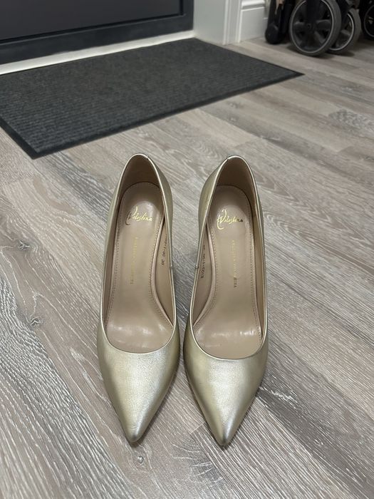 Продам туфли в хорошем состоянии срочно