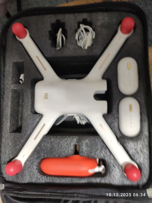 Дрон Xiaomi в штатном кейсе