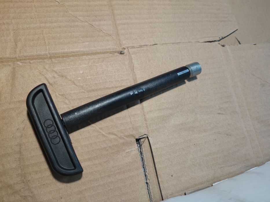 Bare portbagaj originale Audi Q5 noi-nefolosite niciodată