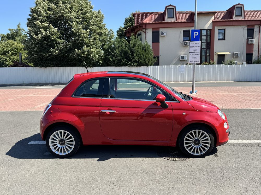 Fiat 500 cutie AUTOMATA 10.2014,128000 km,panorama,Aer Conditionat