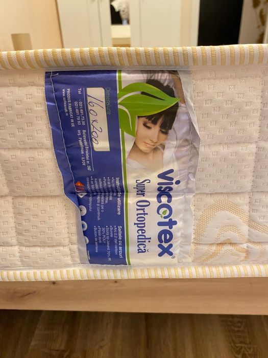 Pat aproape nou cu saltea 160x200