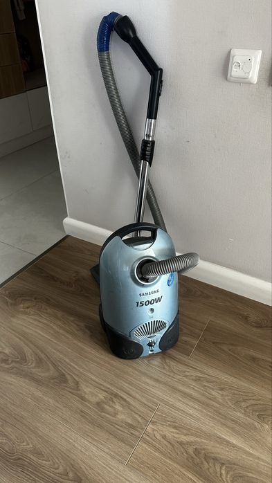 Пылесос Самсунг в отличном состоянии