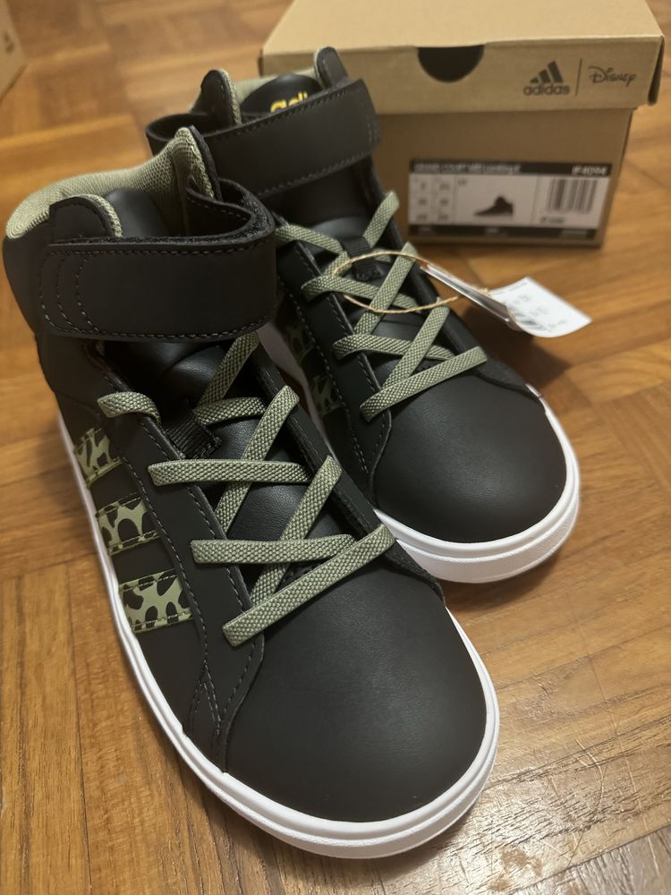Adidas Disney детски маратонки