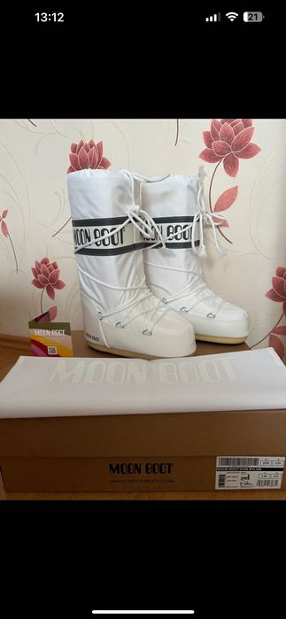 Moon Boots new full box 35/38